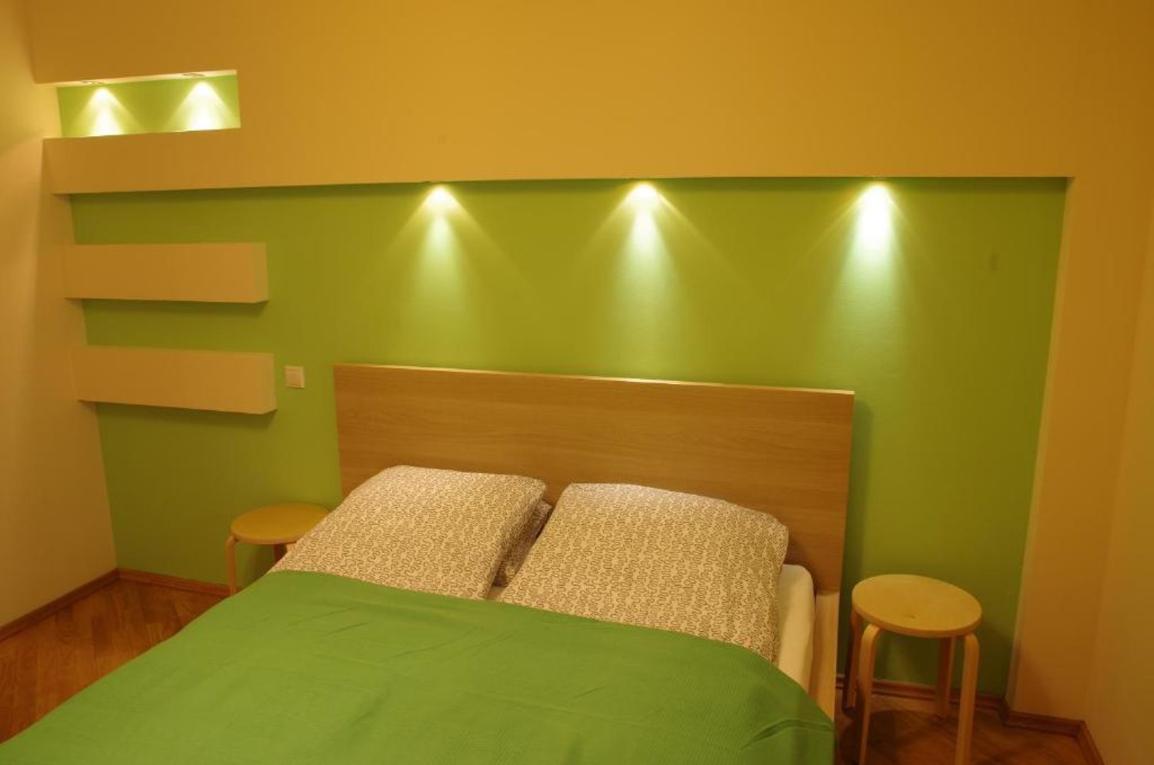 Szucha Apartment 2 